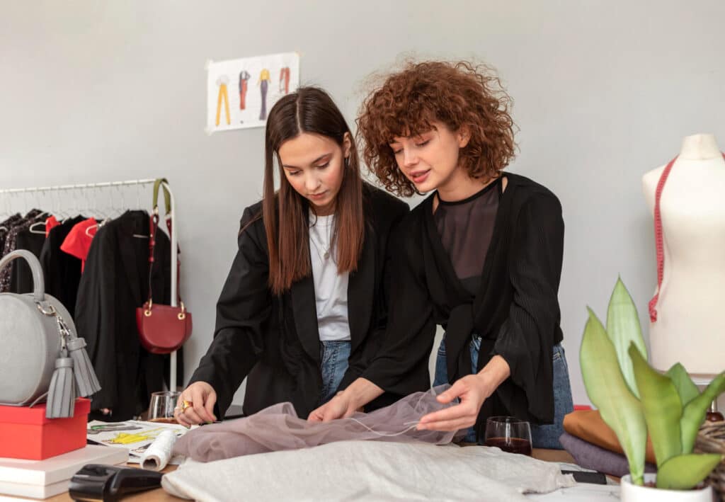 fashion vs jewellery designing